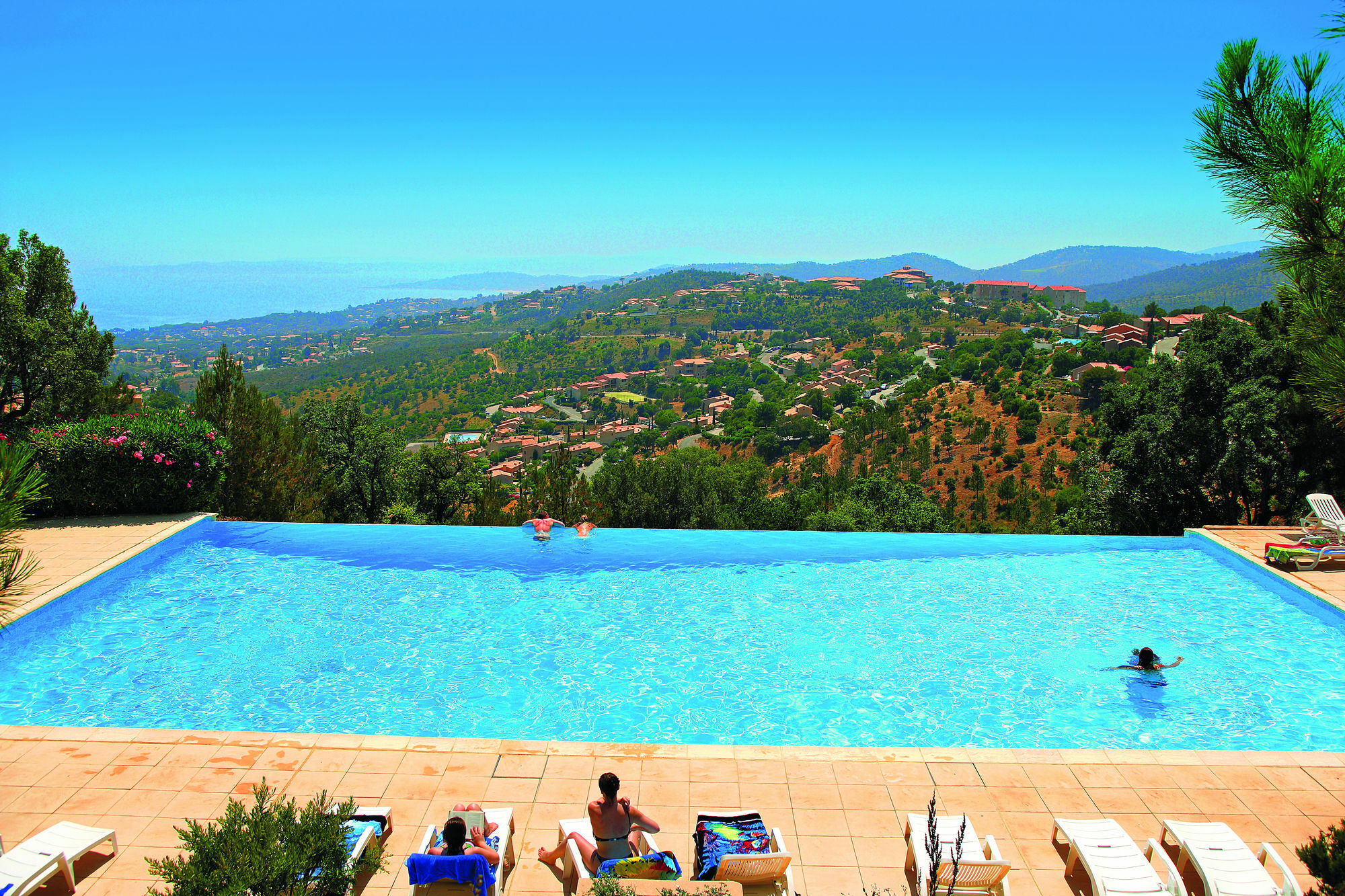Residence Pierre & Vacances Les Terrasses Des Issambres Les Issambres Luaran gambar